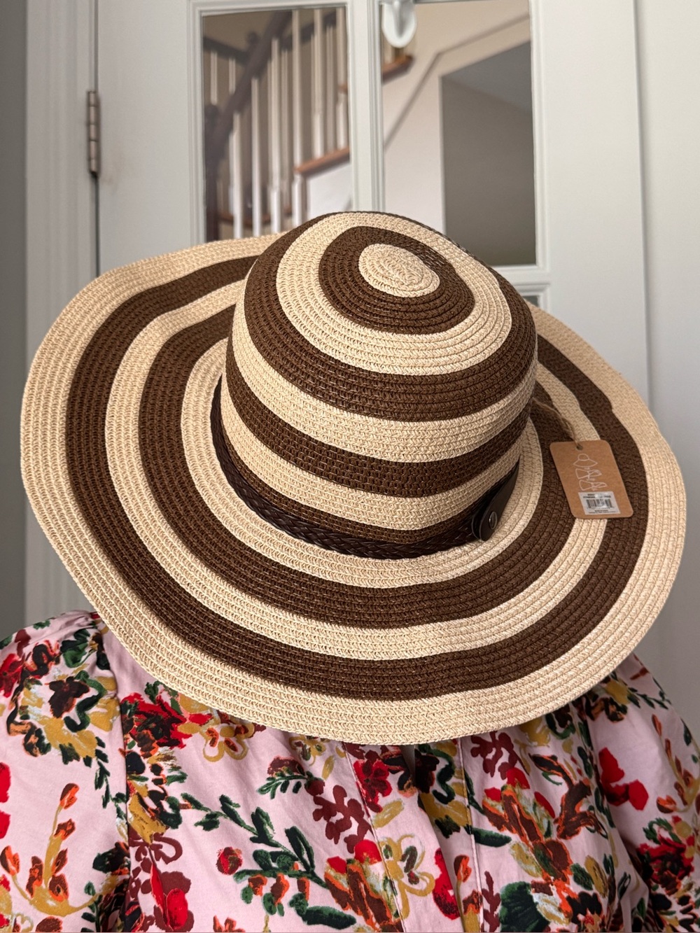 Sunlily Roll-n-Go Stripe Wide Brim Straw Hat Brown Tan Packable Travel Resort